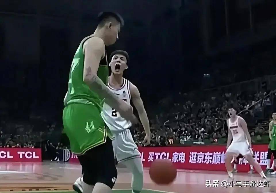 太阳队球员在比赛中遭遇伤病影响表现