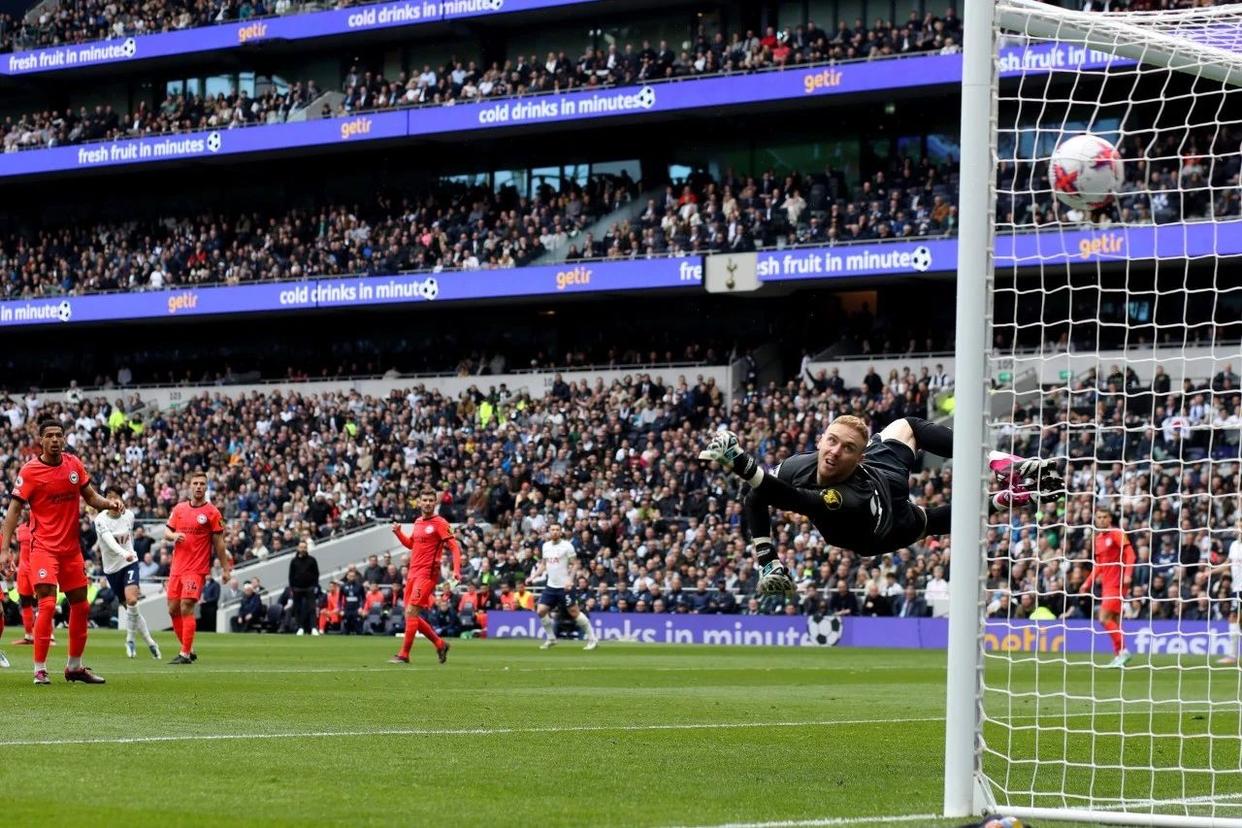 开云下载-热刺逆转沃特福德，取得本赛季首个胜利