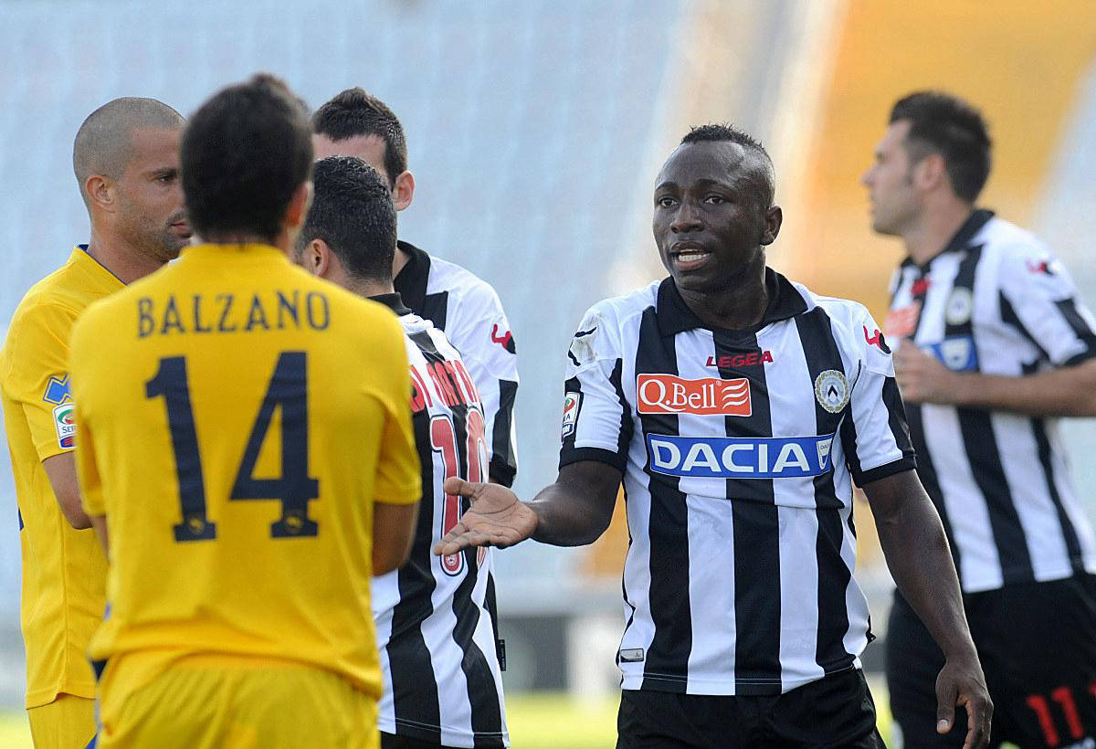 开云平台-乌迪内斯完败，客场遭遇惨败连续不胜