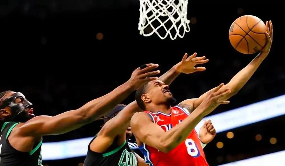 开云体育在线-贝弗利表现全能，率快船轻取国王的简单介绍