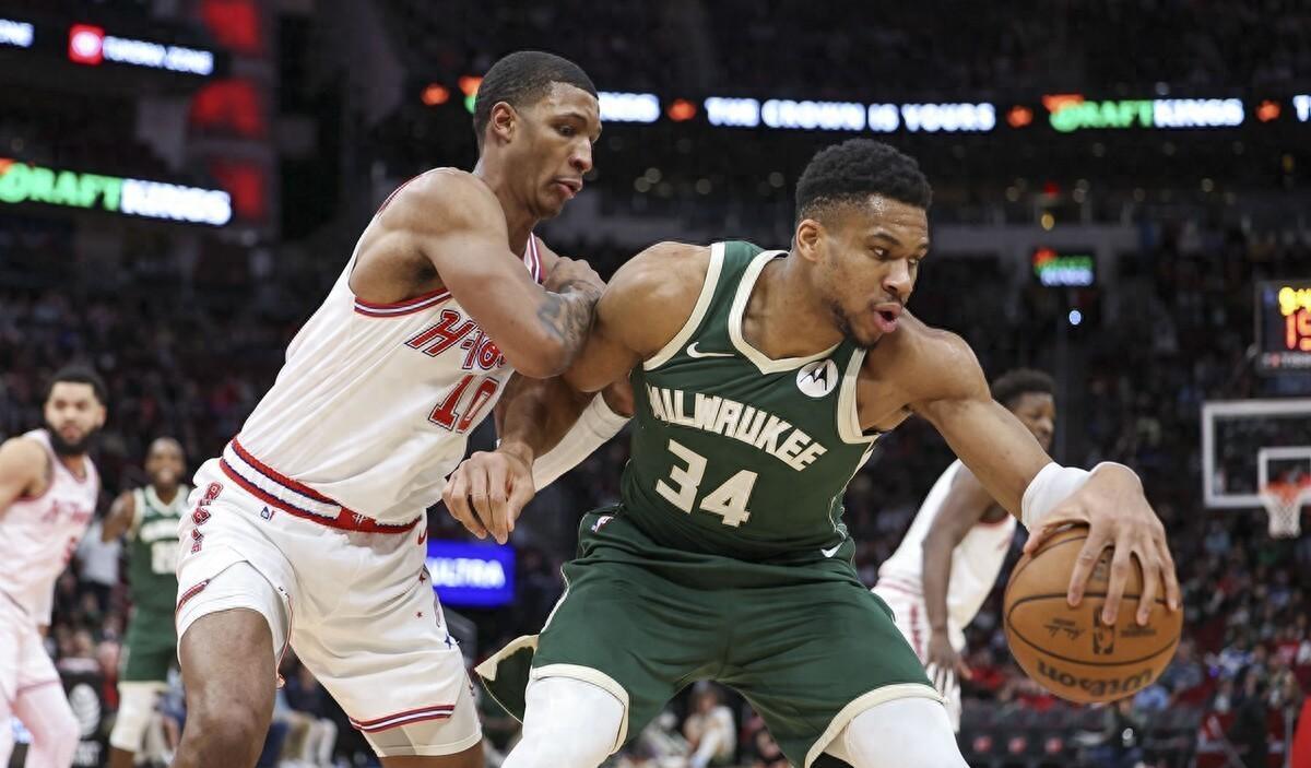 包含雄鹿连扳两局,总比分2-2平局的词条 包含雄鹿连扳两局,总比分2-2平局的词条