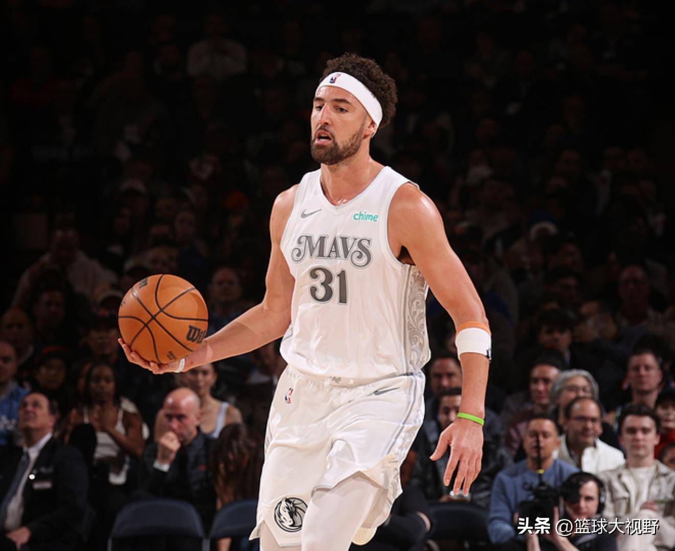 包含独行侠惊险胜魔术,唐斯大号三分绝杀的词条 包含独行侠惊险胜魔术,唐斯大号三分绝杀的词条