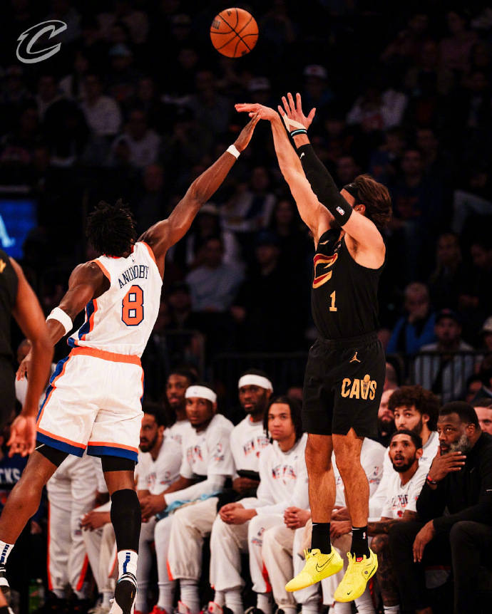 开云体育-关于活塞遭遇步行者逆转，遗憾告负的信息