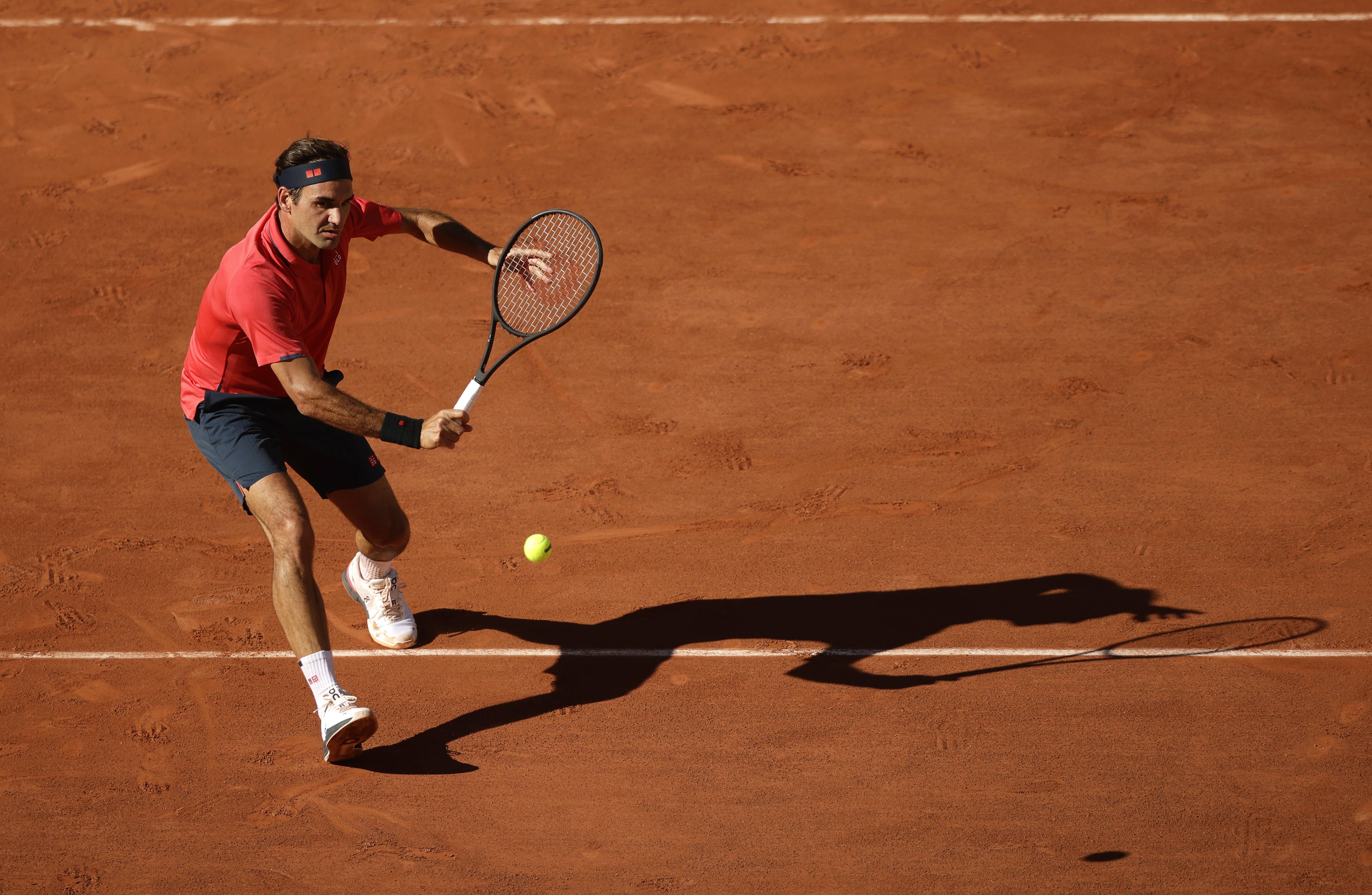 世界网球队横扫法国网球队,费德勒制霸全场的简单介绍 世界网球队横扫法国网球队,费德勒制霸全场的简单介绍