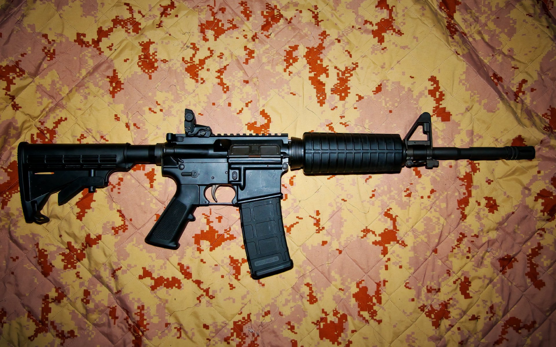 劳塔罗爆发，厄瓜多尔斩落阿尔及利亚—一场战术与激情的胜利